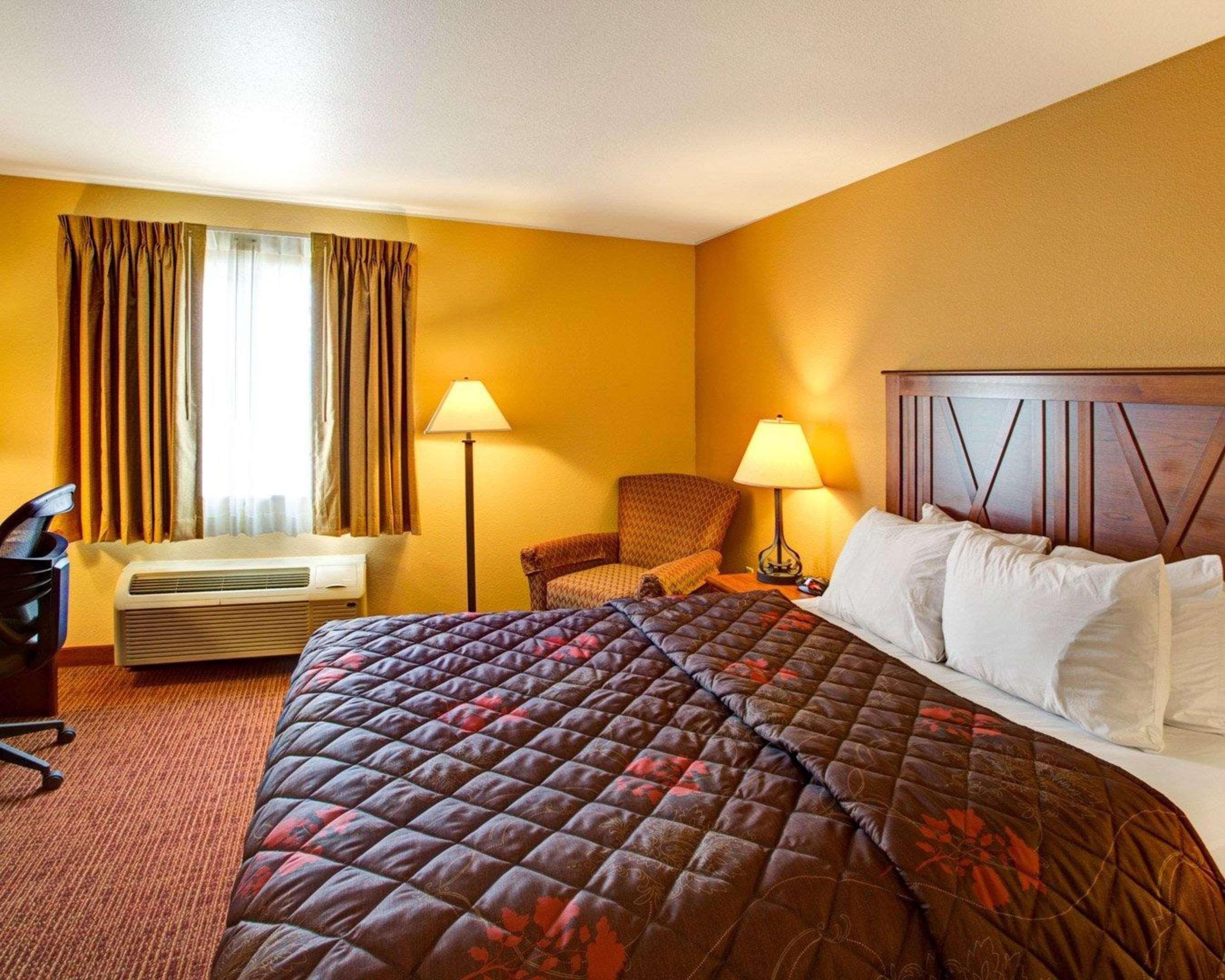 Rodeway Inn & Suites Phillipsburg Exterior foto